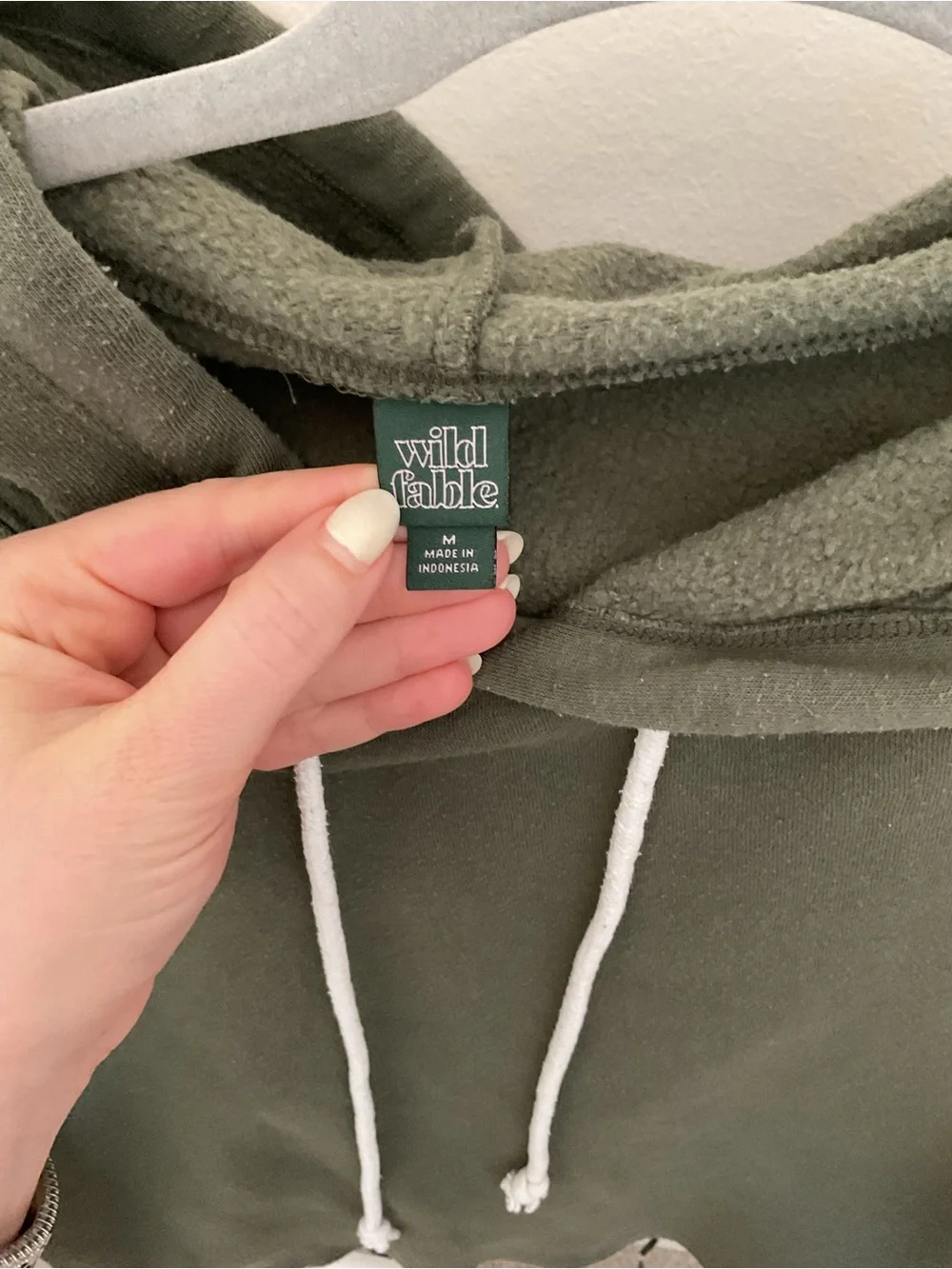 wild fable Olive Green Cropped Hoodie with Drawstring - Picture 2 of 4